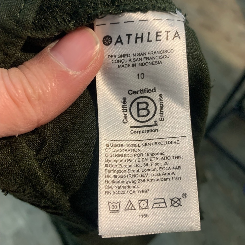 Women’s Athleta green 100% linen mini skirt with pockets - Picture 4 of 6